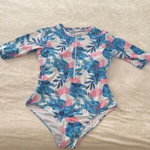 Tropical Leaf Quarter-Sleeve One-Piece Swimsuit - Blue & Pink